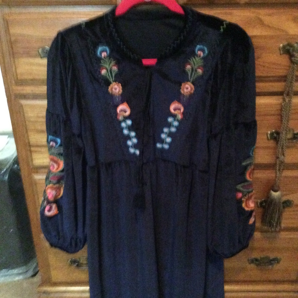 ~ SHEIN Women's Velvet Tunic SOLD AS IS ~